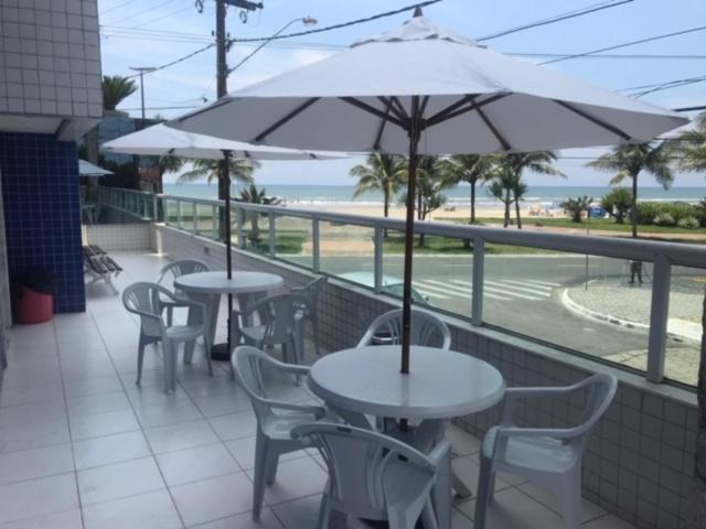 Apartamento Praia Grande Pe Na Areia Solemar エクステリア 写真